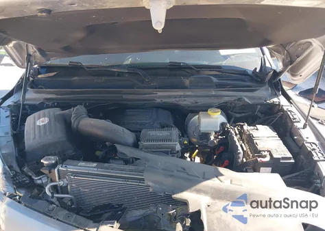 2021 Ram 1500 Big Horn 4X4 5'7 Box из США, поврежденный, VIN 1C6SRFFT7MN795518